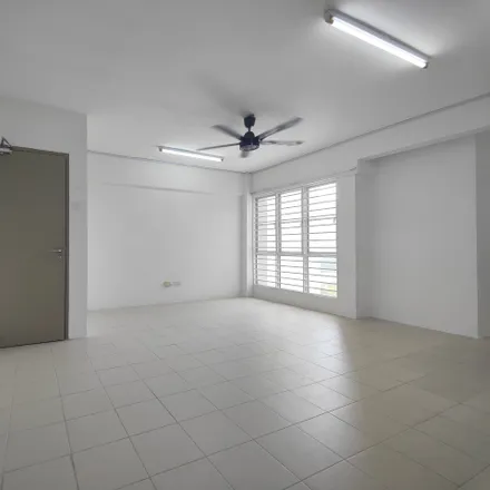 Rent this 3 bed apartment on unnamed road in 47110 Sepang, Selangor
