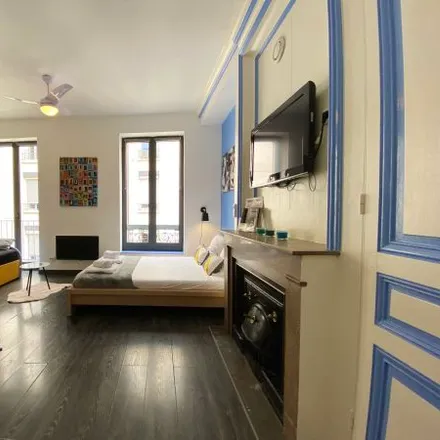 Image 2 - 12 Rue d'Anvers, 69007 Lyon, France - Apartment for rent