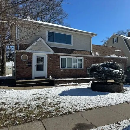 Rent this 3 bed house on 50 Christabel Street in Village of Lynbrook, NY 11563