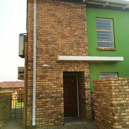 Image 7 - Leopard Road, Theresapark, Pretoria, 0155, South Africa - Apartment for rent
