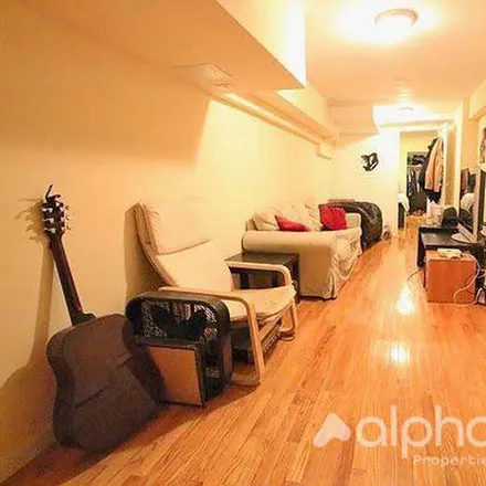 Rent this 3 bed apartment on Capital One in 249 East 86th Street, New York