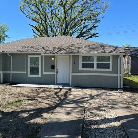 Rent this 3 bed house on 720 Shawnee Trace in Grand Prairie, TX 75051