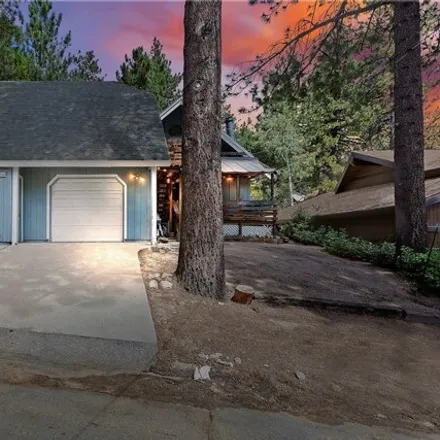 Image 5 - 33538 Holcomb Creek Drive, Green Valley Lake, San Bernardino County, CA 92341, USA - House for sale