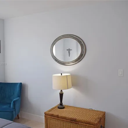 Image 6 - Local House Hotel, 400 Ocean Drive, Miami Beach, FL 33139, USA - Apartment for rent