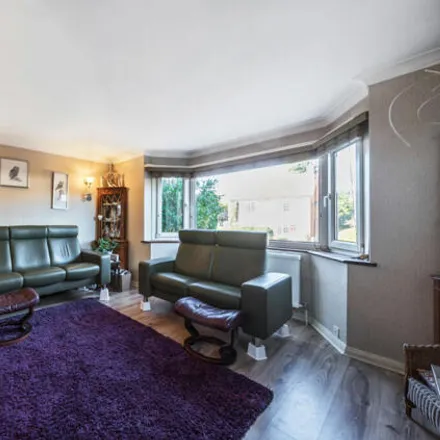 Image 3 - Clovelly Road, Beacon Hill, GU26 6RP, United Kingdom - House for sale