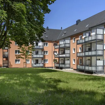 Rent this 2 bed apartment on Schölerpad 61 in 45143 Essen, Germany