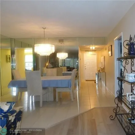 Image 7 - 858 Cypress Grove Way, Pompano Beach, FL 33069, USA - Condo for rent