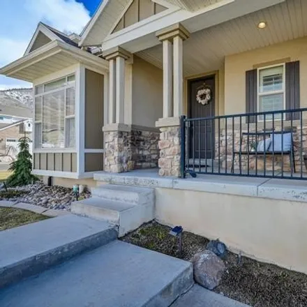 Image 5 - 1392 East Peachtree Lane, Fruit Heights, Davis County, UT 84037, USA - House for sale