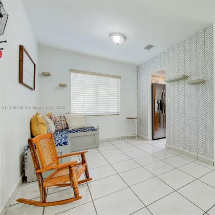 Image 8 - 5201 Southwest 128th Court, Miami-Dade County, FL 33175, USA - House for sale