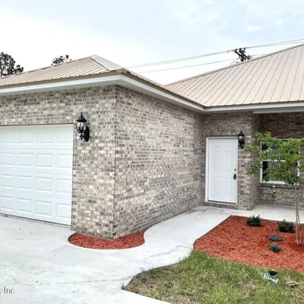 Buy this 2 bed house on 6074 Brookehaven Lane in Palatka, FL 32177