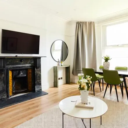Rent this 3 bed apartment on Conyer's Road in London, SW16 6EB