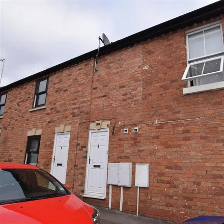 Rent this 2 bed apartment on The Black Pug in 69 Coten End, Warwick