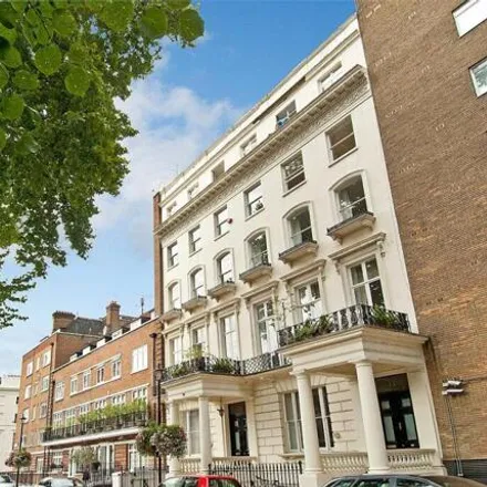 Image 8 - 26 Gloucester Square, London, W2 2SZ, United Kingdom - House for rent