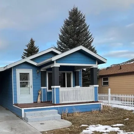 Buy this 2 bed house on 165 Hay Maker Loop in Dotsero, Eagle County