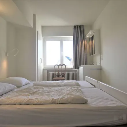 Rent this 3 bed apartment on Fernand Severinpad 14 in 8300 Knokke-Heist, Belgium