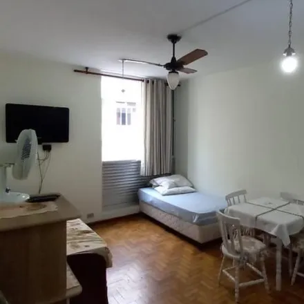 Rent this studio apartment on Rua El Salvador in Guilhermina, Praia Grande - SP