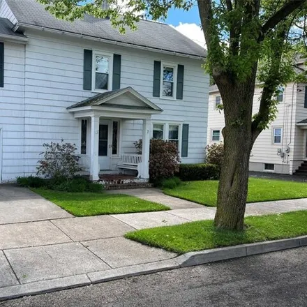 Buy this 3 bed house on 7 Bedford Street in City of Binghamton, NY 13903