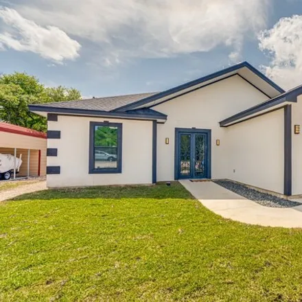 Buy this 3 bed house on 1214 Eastview Drive in Startzville, Comal County
