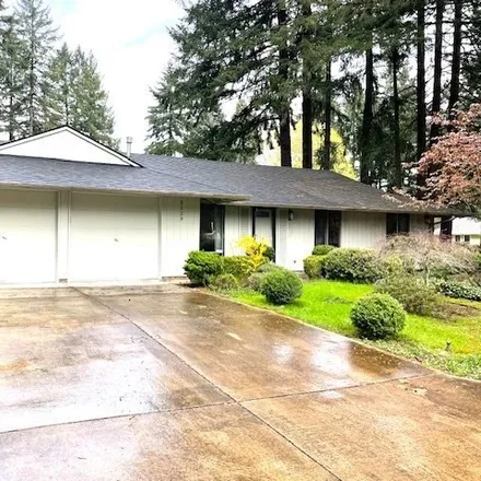 Buy this 3 bed house on 6239 Southwest Edgewood Street in Jean, Lake Oswego