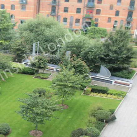 Image 4 - Alboran Apartments, 1 Seven Sea Gardens, London, E3 3GU, United Kingdom - Apartment for sale