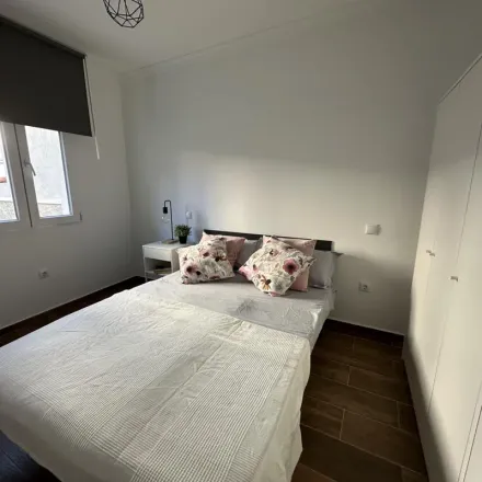 Rent this 1 bed apartment on Calle de San Clemente in 28025 Madrid, Spain