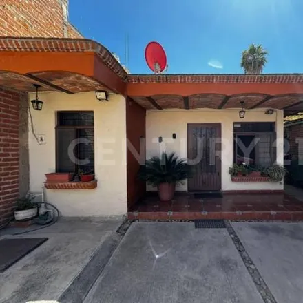 Buy this 3 bed house on Calle Rivas Guillén in 45623 Tlaquepaque, JAL