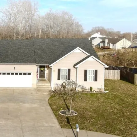 Rent this 3 bed house on 395 Paris Drive in Clarksville, TN 37042