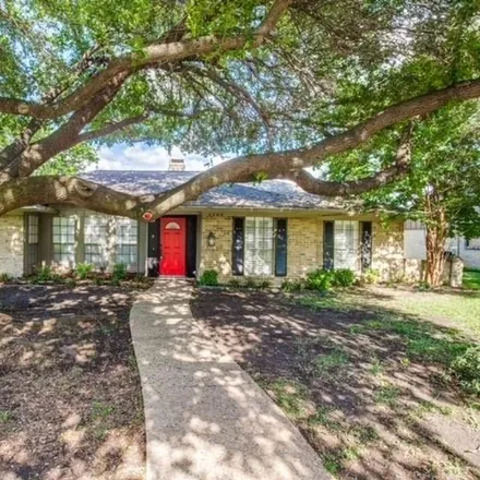 Rent this 3 bed house on Tree House Lane in Plano, TX 75023