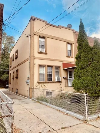 Image 1 - 2878 Randall Avenue, New York, NY 10465, USA - Townhouse for sale