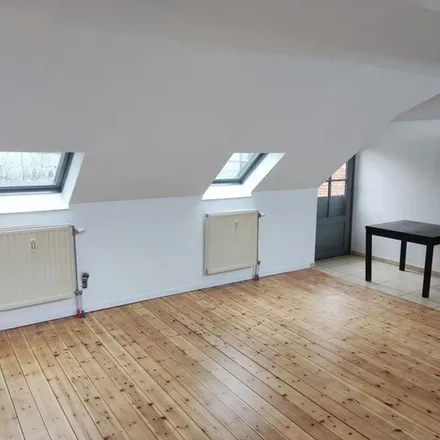 Rent this 1 bed apartment on Rue Monulphe 83 in 4000 Liège, Belgium