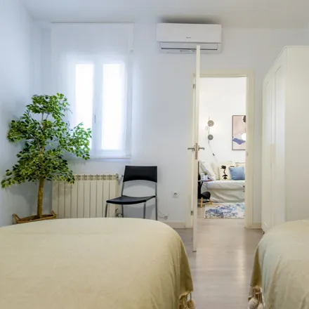 Image 6 - Calle de José Antonio Armona, 22, 28012 Madrid, Spain - Apartment for rent