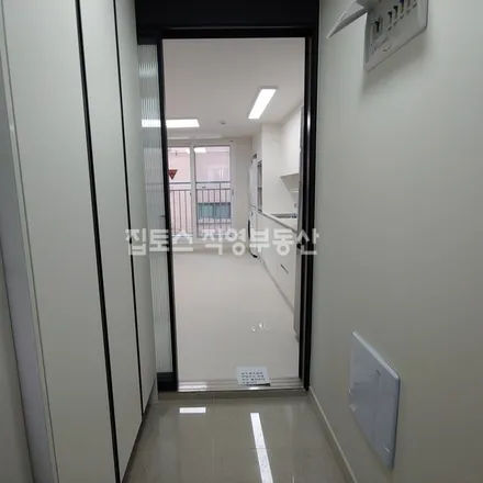 Image 1 - 서울특별시 서초구 방배동 435-9 - Apartment for rent