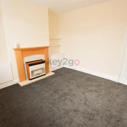 Rent this 2 bed apartment on Sheffield Road in Sheffield, S13 7EU