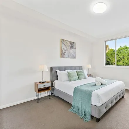 Rent this 2 bed apartment on Wentworthville NSW 2145