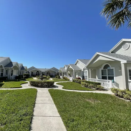 Image 3 - 1192 Northwest Lombardy Drive, Port Saint Lucie, FL 34986, USA - Townhouse for sale