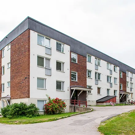 Rent this 4 bed apartment on unnamed road in 811 50 Sandviken, Sweden
