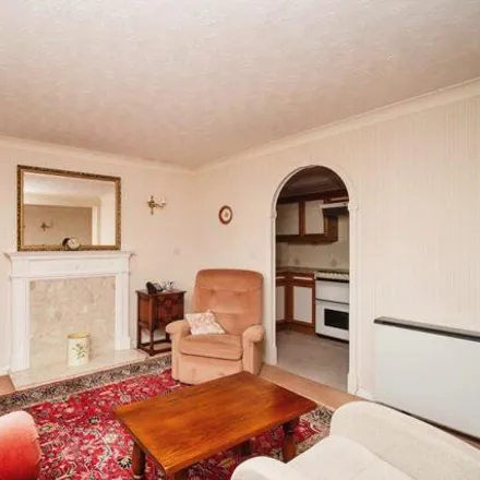 Image 4 - Shell, 31-33 London Road, Fordington, Dorchester, DT1 1NF, United Kingdom - Apartment for sale