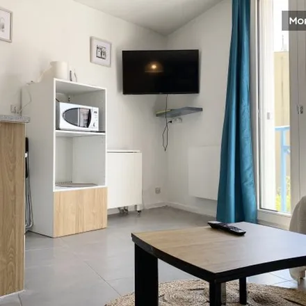 Image 6 - 43 Avenue de Vizille, 38000 Grenoble, France - Apartment for rent