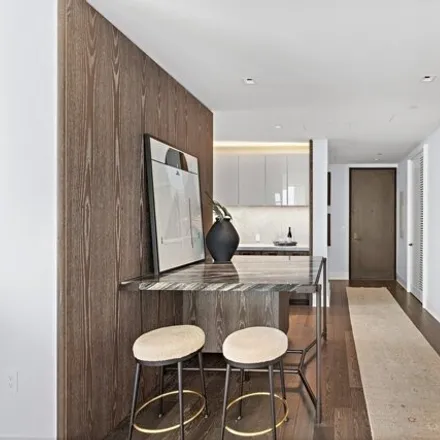 Image 5 - 45 East 22nd Street, New York, NY 10010, USA - Condo for sale