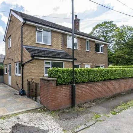 Buy this 3 bed house on Hasland Road in Birdholme, S41 0RN