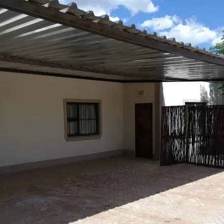 Image 1 - Saint Augustine's Road, West End, Kimberley, 8301, South Africa - Townhouse for rent
