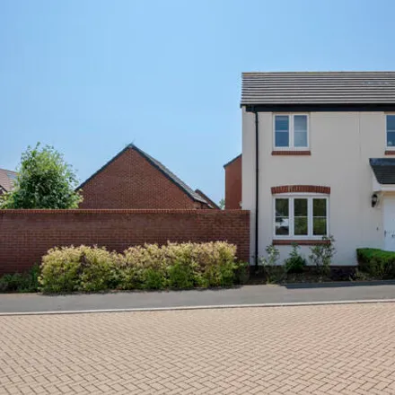 Buy this 3 bed house on Nickling Place in Banbury, OX16 1AR