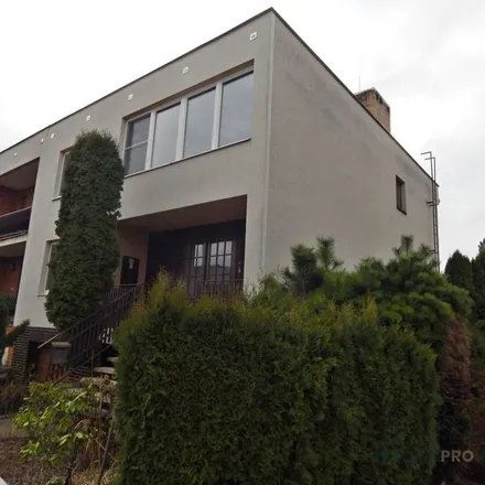 Rent this 3 bed apartment on Na Zahrádkách 296 in 664 61 Holasice, Czechia