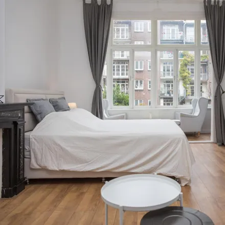 Rent this studio apartment on Linnaeusparkweg 13-H in 1098 CM Amsterdam, Netherlands