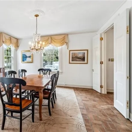 Image 5 - 2856 Camp Street, New Orleans, LA 70115, USA - House for sale
