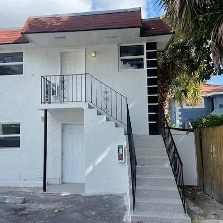 Rent this 2 bed house on 995 2nd Street in West Palm Beach, FL 33401