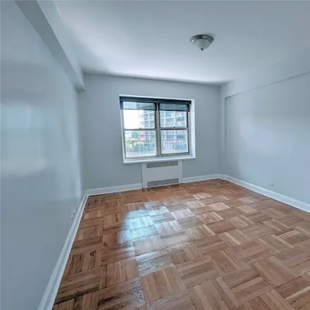 Image 8 - The Halsey House, 98th Place, New York, NY 11374, USA - Apartment for sale
