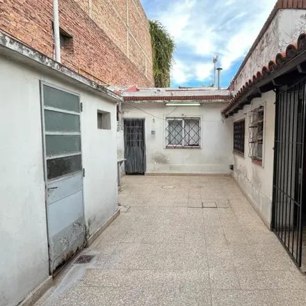 Image 1 - Túnez 2050, Partido de Lomas de Zamora, 1828 Banfield, Argentina - Apartment for sale