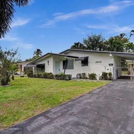 Buy this 2 bed house on 3072 Acapulco Drive in Miramar, FL 33023