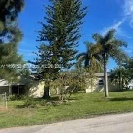 Image 3 - 1692 Southwest 28th Avenue, Fort Lauderdale, FL 33312, USA - House for sale